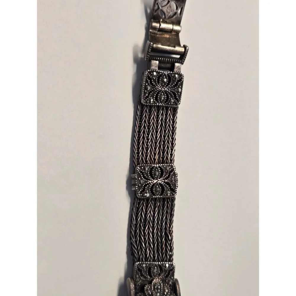 Vintage Women's sterling silver Watch, marcasite OS, Black Accents